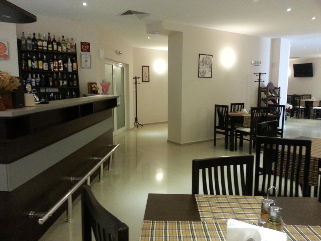 Menada Sunset Kosharitsa Apartments المظهر الخارجي الصورة