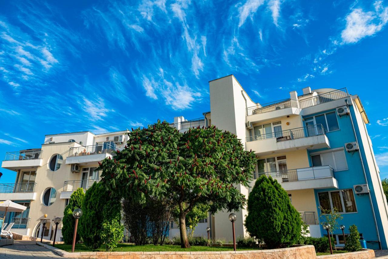 Menada Sunset Kosharitsa Apartments المظهر الخارجي الصورة